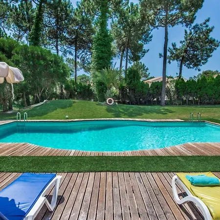 Villa Sleeps 12 Pool Air Con Wifi